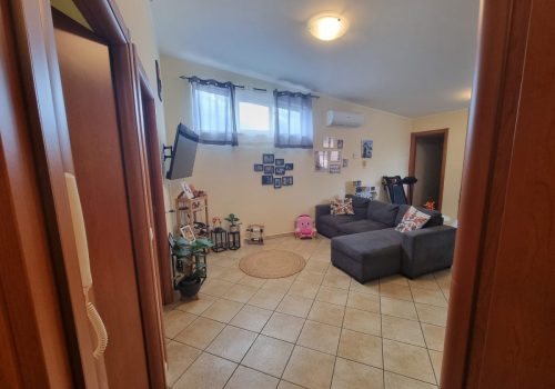 54fb0e552f1243acb521993a5ac27f15