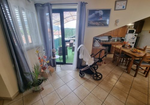 b6cdccb77ee84a32bb5521001d943242